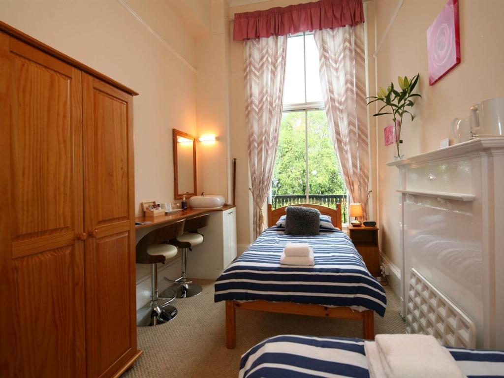 Halcyon House Hotel Edinburgh Room photo